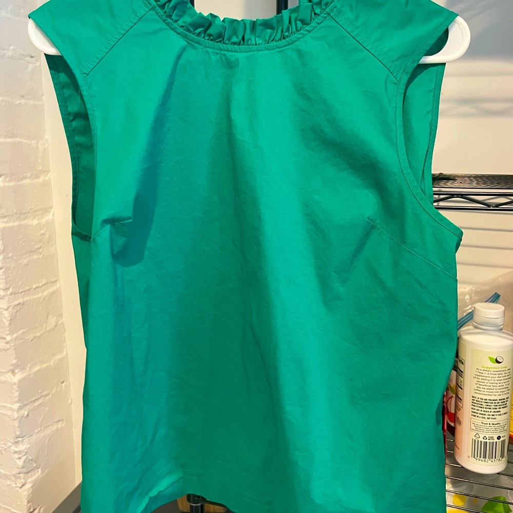 Nice, business casual blouse from Laundry. Barely worn, great condition!